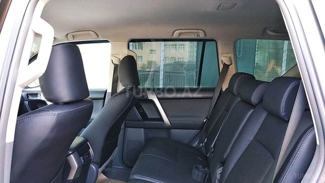 Toyota Prado 2010, 132,000 km - 2.7 l - Bakı