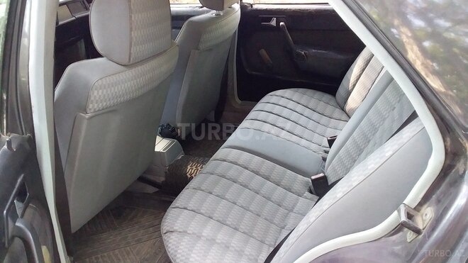 Mercedes 190 1988, 321,452 km - 2.0 l - Sumqayıt
