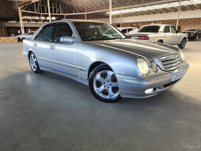 Mercedes E 200 2000, 289,000 km - 2.0 l - Gəncə