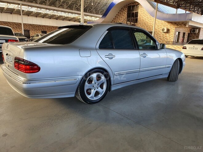 Mercedes E 200 2000, 289,000 km - 2.0 l - Gəncə