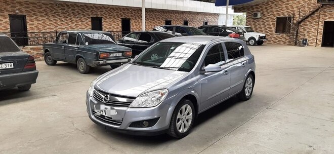 Opel Astra 2008, 129,800 km - 1.4 l - Gəncə