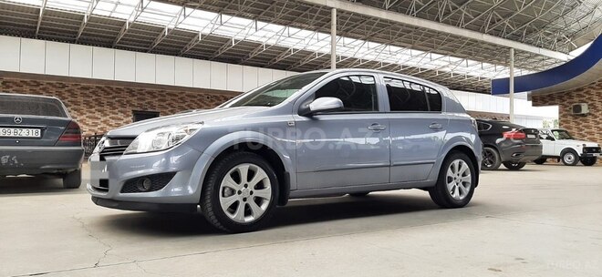 Opel Astra 2008, 129,800 km - 1.4 l - Gəncə