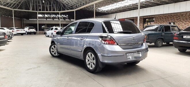 Opel Astra 2008, 129,800 km - 1.4 l - Gəncə