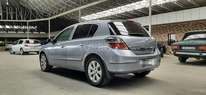 Opel Astra 2008, 129,800 km - 1.4 l - Gəncə
