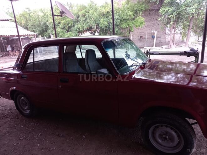 LADA (VAZ) 2107 2006, 375,000 km - 1.5 l - Yevlax