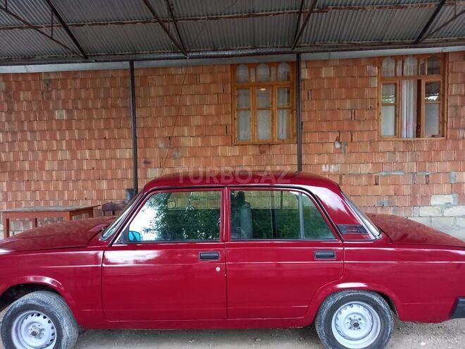 LADA (VAZ) 2107 2006, 375,000 km - 1.5 l - Yevlax