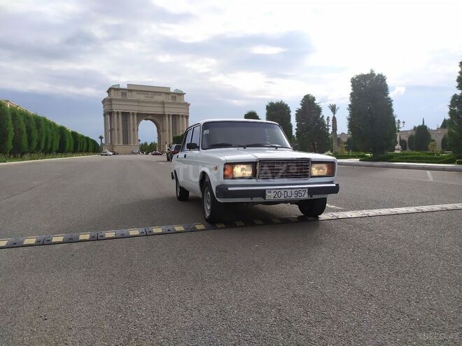 LADA (VAZ) 2107 2009, 77,000 km - 1.6 л - Gəncə