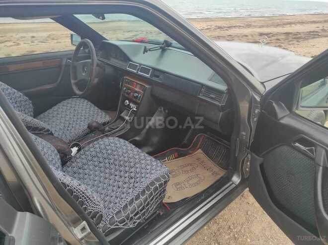 Mercedes E 200 1991, 150,000 km - 2.0 l - Sumqayıt