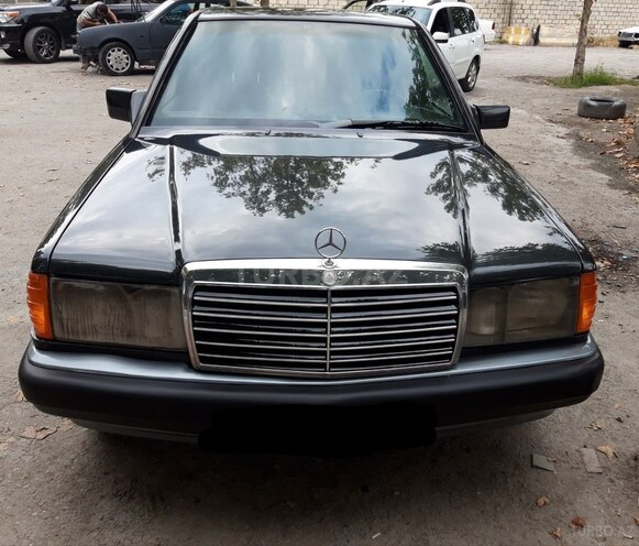Mercedes 190 1990, 124,254 km - 2.0 l - Bərdə