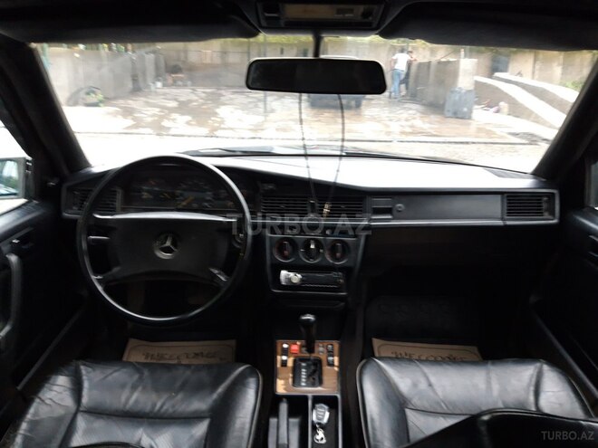 Mercedes 190 1990, 124,254 km - 2.0 l - Bərdə