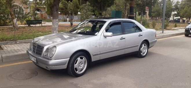 Mercedes E 230 1998, 219,000 km - 2.3 л - Gəncə
