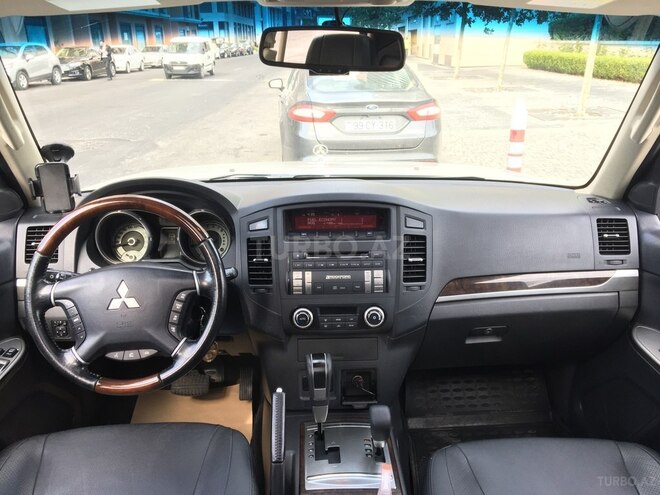 Mitsubishi Pajero 2014, 92,000 km - 3.0 l - Bakı