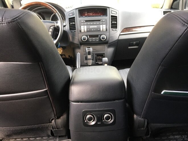 Mitsubishi Pajero 2014, 92,000 km - 3.0 l - Bakı