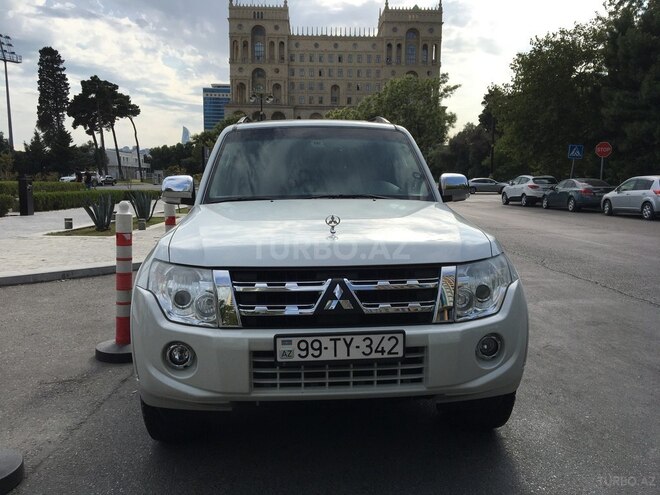 Mitsubishi Pajero 2014, 92,000 km - 3.0 l - Bakı