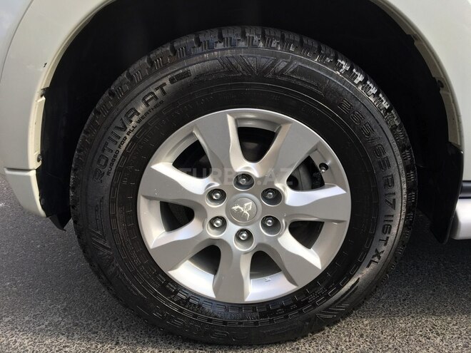 Mitsubishi Pajero 2014, 92,000 km - 3.0 l - Bakı
