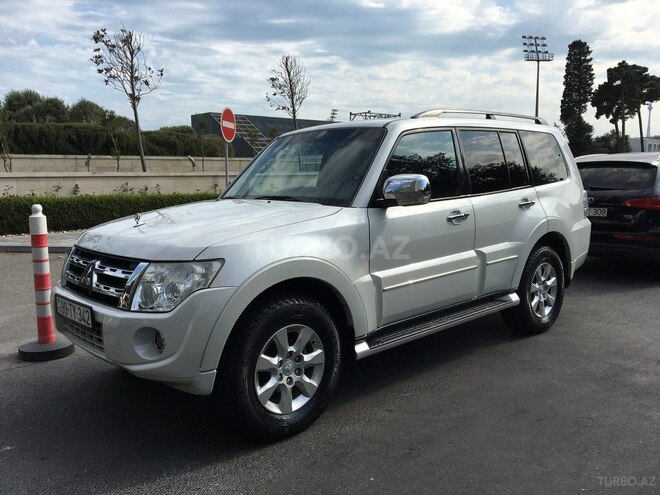 Mitsubishi Pajero 2014, 92,000 km - 3.0 l - Bakı