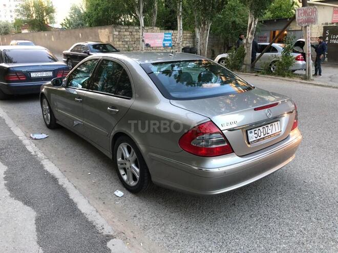 Mercedes E 220 2008, 221,000 km - 2.2 l - Sumqayıt