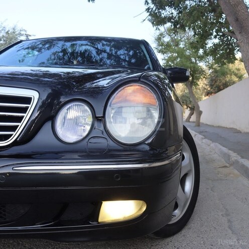 Mercedes E 320 2000, 317,217 km - 3.2 l - Bakı