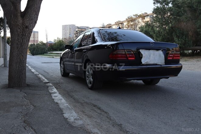 Mercedes E 320 2000, 317,217 km - 3.2 l - Bakı