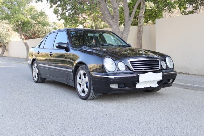 Mercedes E 320 2000, 317,217 km - 3.2 l - Bakı