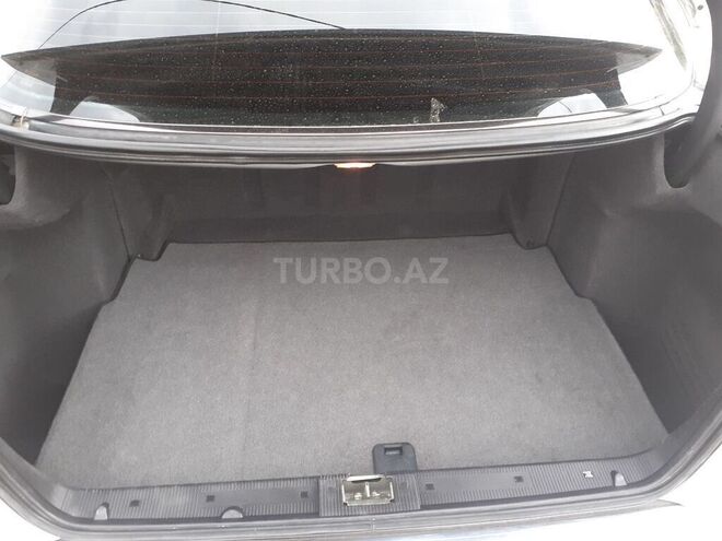 Mercedes E 240 1999, 272,000 km - 2.4 l - Gəncə