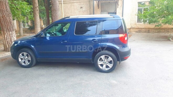 Skoda Yeti 2011, 132,580 km - 1.2 л - Bakı