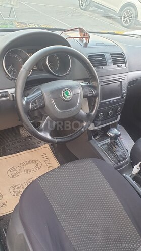 Skoda Yeti 2011, 132,580 km - 1.2 л - Bakı
