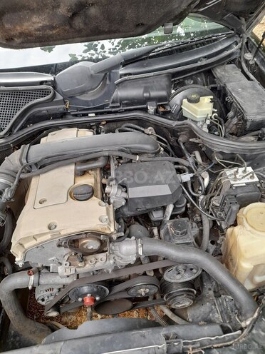 Mercedes E 200 1998, 750,698 km - 2.0 л - Biləsuvar