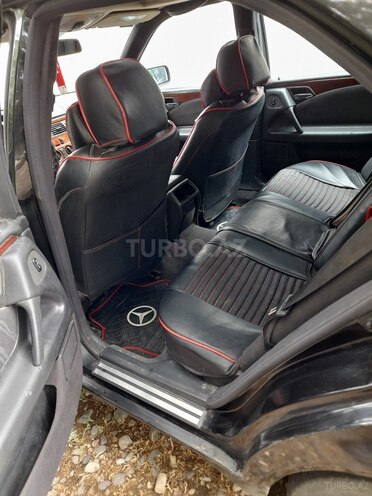Mercedes E 200 1998, 750,698 km - 2.0 л - Biləsuvar