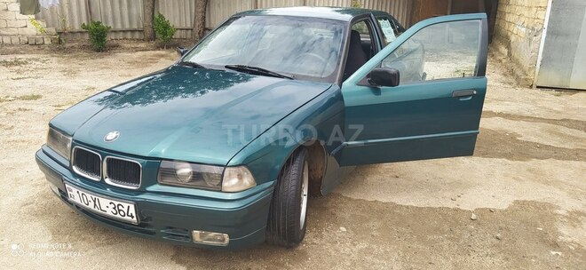 BMW 320 1993, 100,000 km - 2.0 l - Masallı