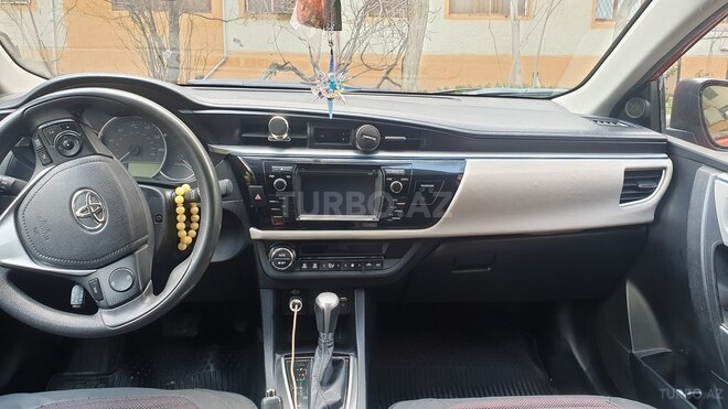 Toyota Corolla 2014, 201,168 km - 1.8 l - Bakı