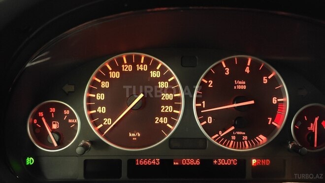 BMW 530 2002, 267,000 km - 3.0 l - Gəncə