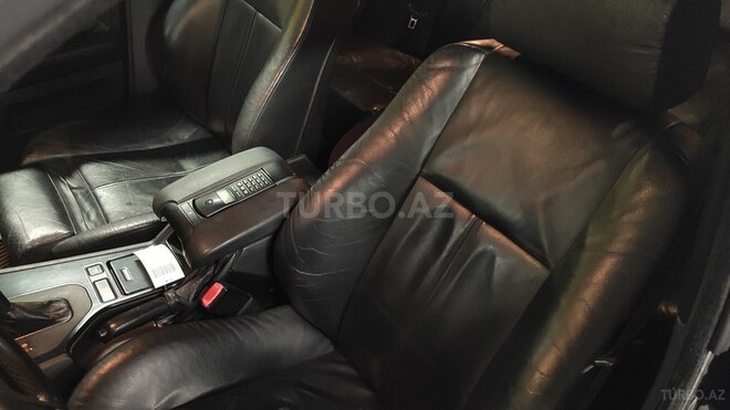 BMW 530 2002, 267,000 km - 3.0 l - Gəncə
