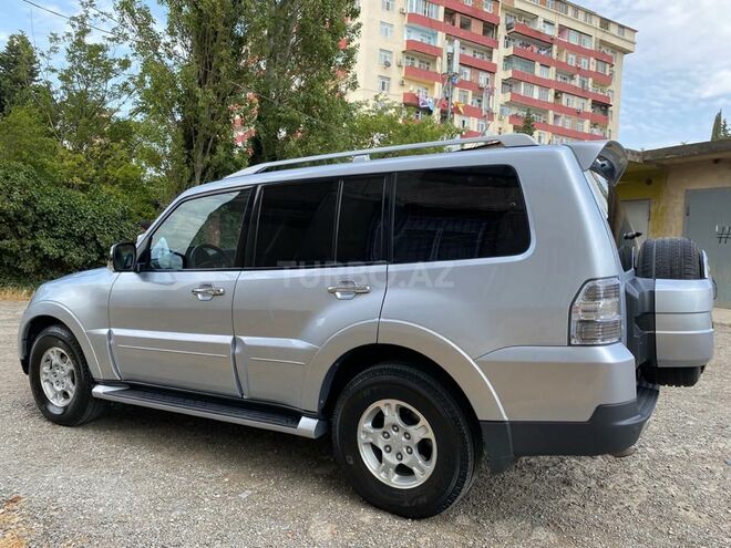 Mitsubishi Pajero 2007, 177,000 km - 3.0 l - Bakı