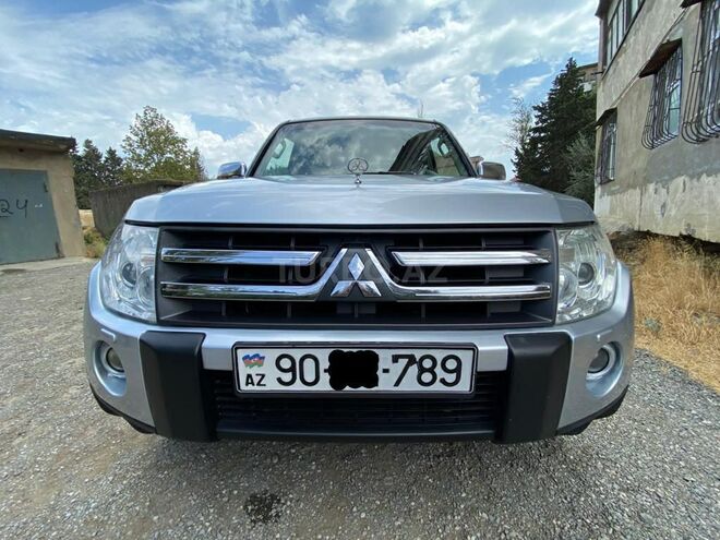 Mitsubishi Pajero 2007, 177,000 km - 3.0 l - Bakı
