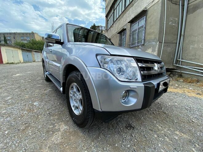 Mitsubishi Pajero 2007, 177,000 km - 3.0 l - Bakı