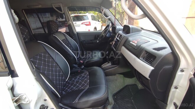 Mitsubishi Pajero io 2000, 230,000 km - 1.8 l - Sumqayıt
