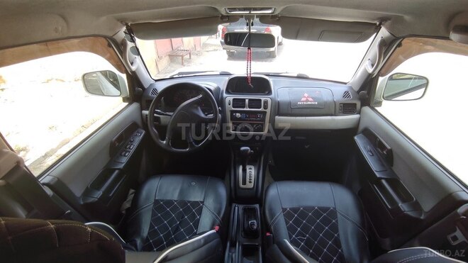 Mitsubishi Pajero io 2000, 230,000 km - 1.8 l - Sumqayıt