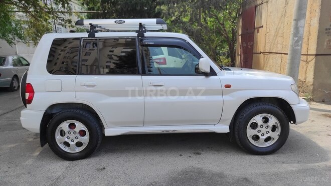 Mitsubishi Pajero io 2000, 230,000 km - 1.8 l - Sumqayıt
