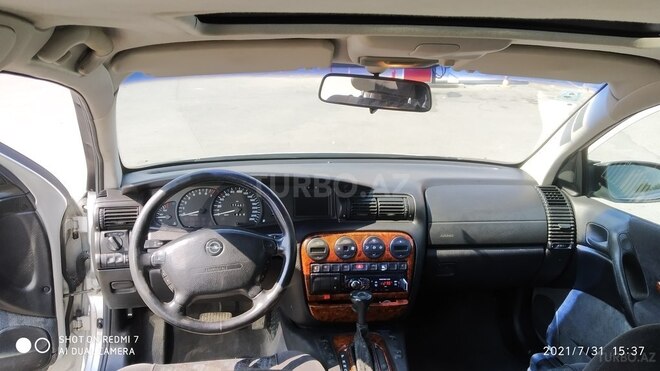 Opel Omega 1998, 170,000 km - 2.5 l - Şəki
