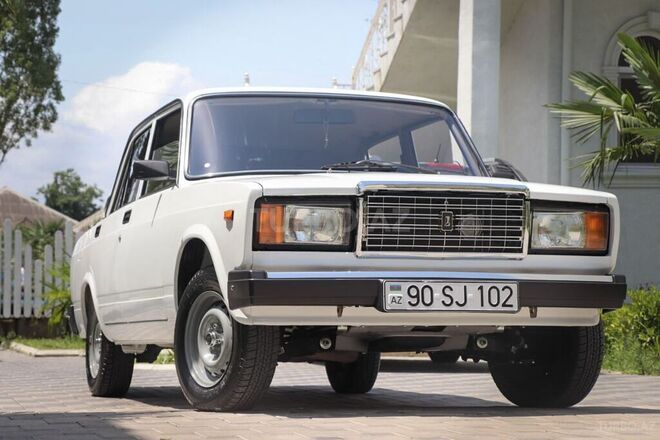 LADA (VAZ) 2107 2009, 50,766 km - 1.6 l - Astara