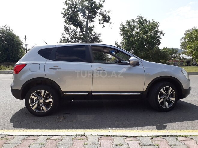 Nissan Qashqai 2008, 200,000 km - 2.0 l - Qəbələ
