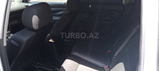 Volkswagen Passat 2003, 406,360 km - 2.5 l - Bakı