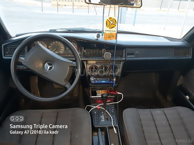 Mercedes 190 1989, 232,420 km - 2.0 l - Bakı