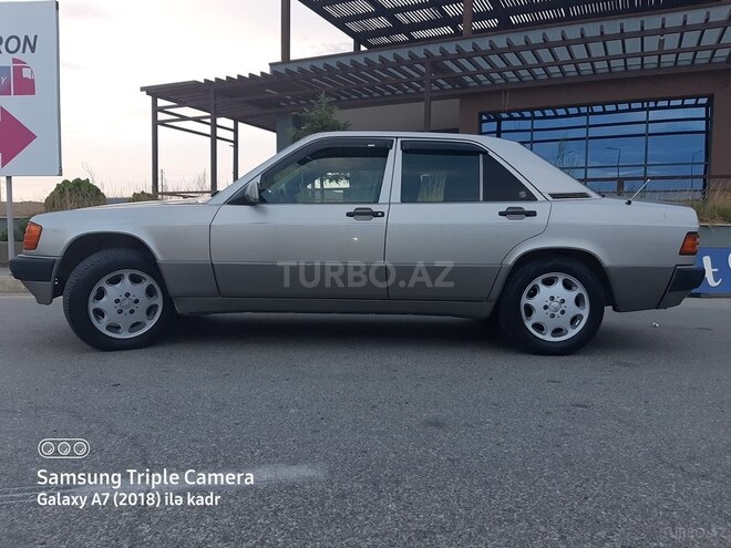 Mercedes 190 1989, 232,420 km - 2.0 l - Bakı