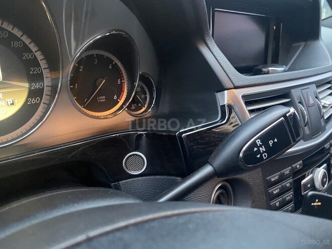 Mercedes E 220 2011, 180,000 km - 2.2 l - Bakı