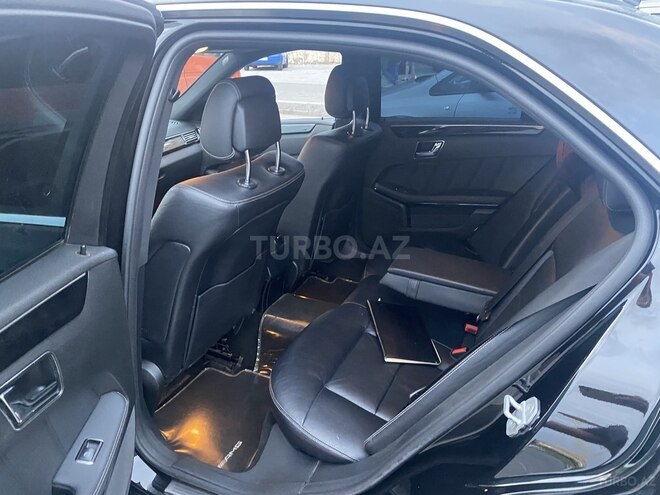 Mercedes E 220 2011, 180,000 km - 2.2 l - Bakı