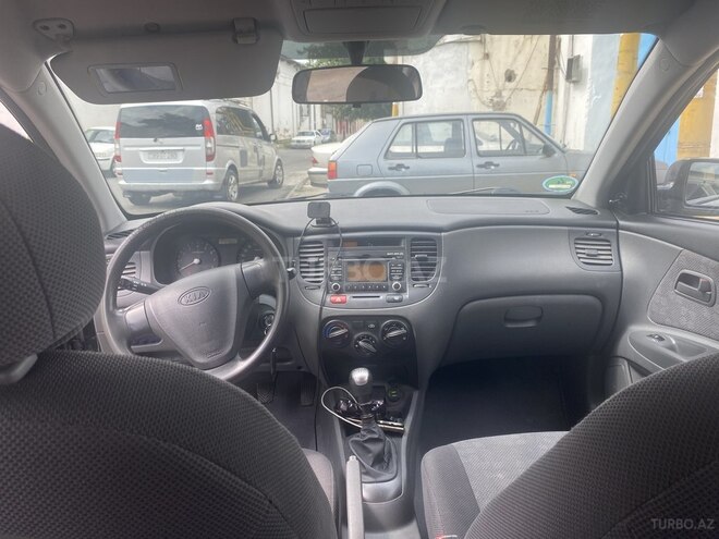 Kia Rio 2009, 215,800 km - 1.4 л - Bakı