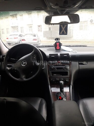 Mercedes C 240 2003, 326,809 km - 2.6 l - Bakı