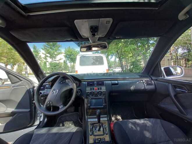 Mercedes E 320 2000, 215,000 km - 3.2 l - Yevlax